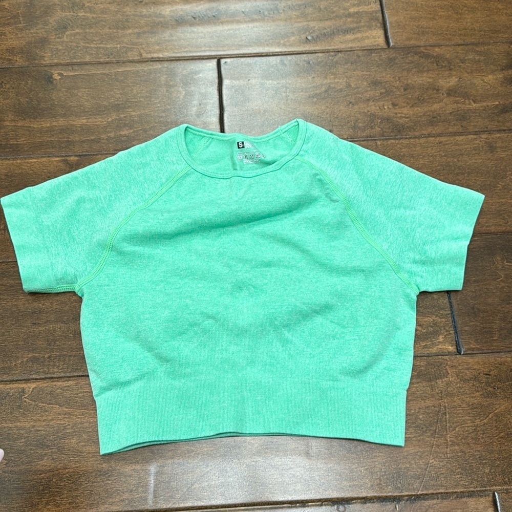 NWOT workout top